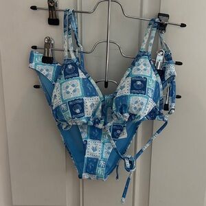 Hollister Blue and White Patterned Bikini